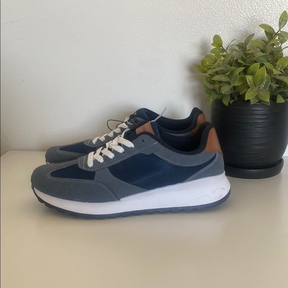 Lucky Brand Gray and Blue Sneakers with Suede and Mesh - Picture 2 of 10